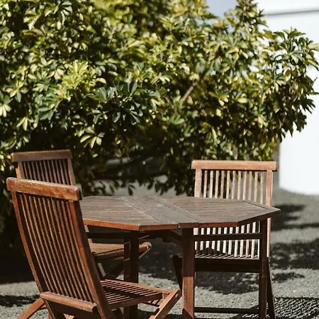 Hotelito Rural Flor De Timanfaya * Tinajo
