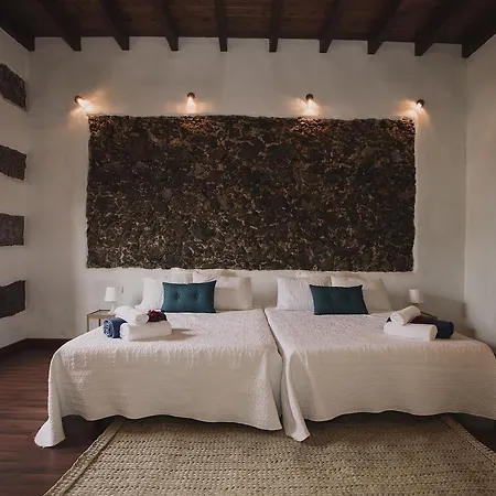 Hotelito Rural Flor De Timanfaya Landhuis